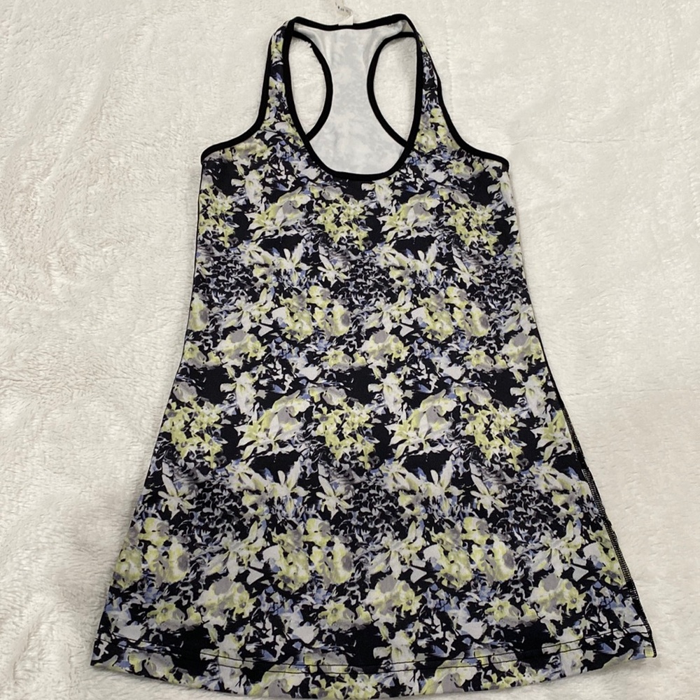 Lululemon Tank Top size 4